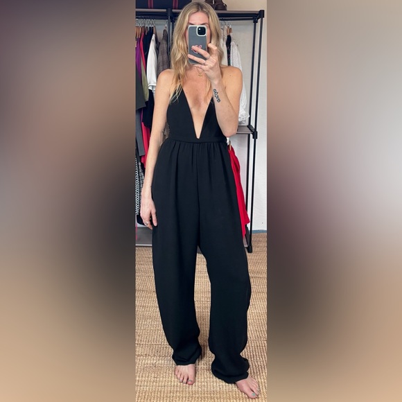 NWT Zara 50th Black Deep V Neck Spaghetti Strap Black Barrel Backless Jumpsuit - Picture 4 of 13